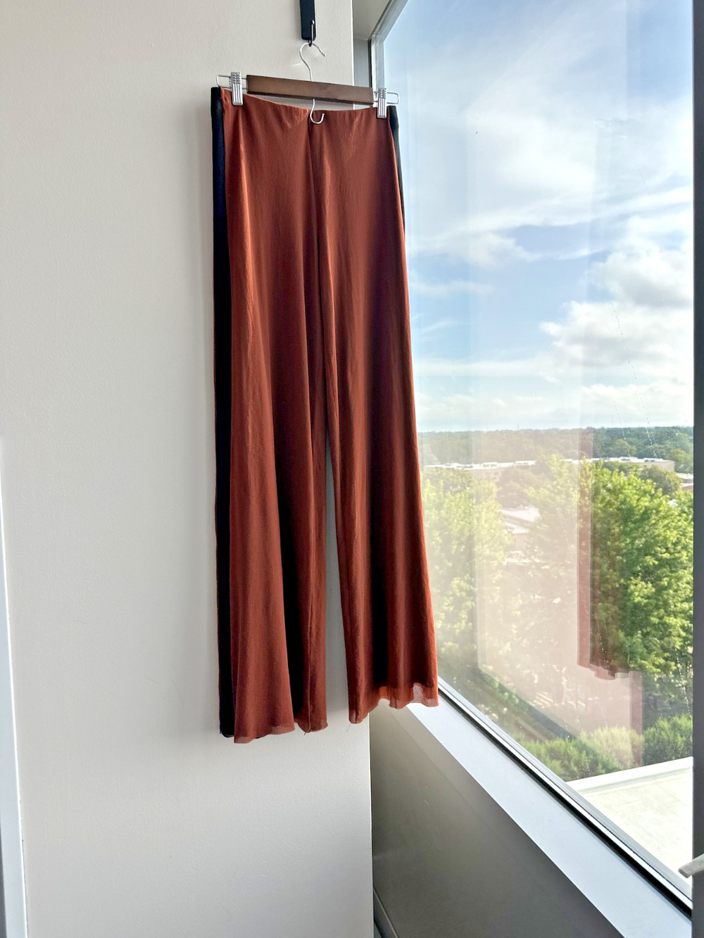PETIT POIS By Viviana G Mesh Stretch Burnt Orange Rust Wide Leg Pull On Pants M